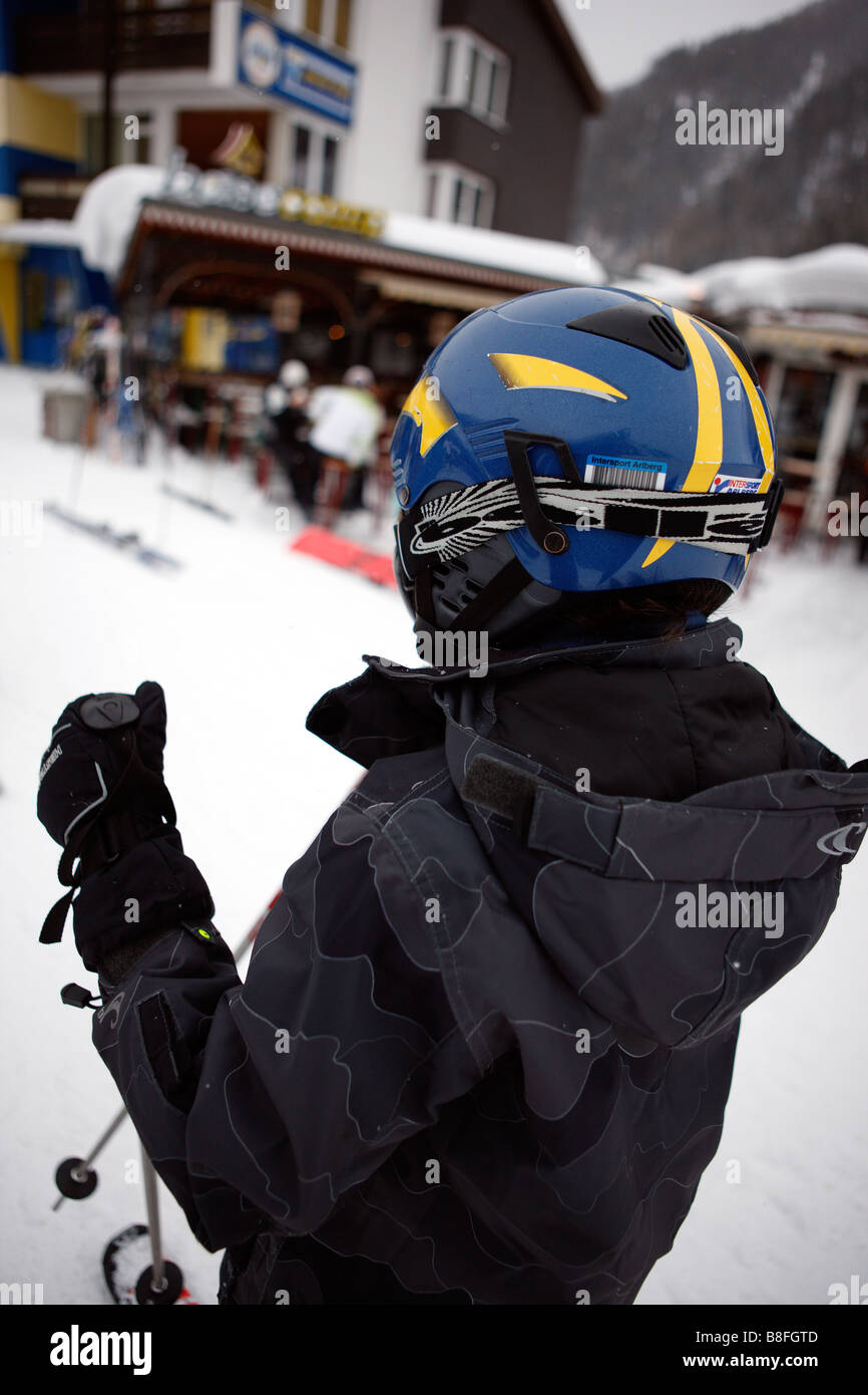 Casco da sci immagini e fotografie stock ad alta risoluzione - Alamy