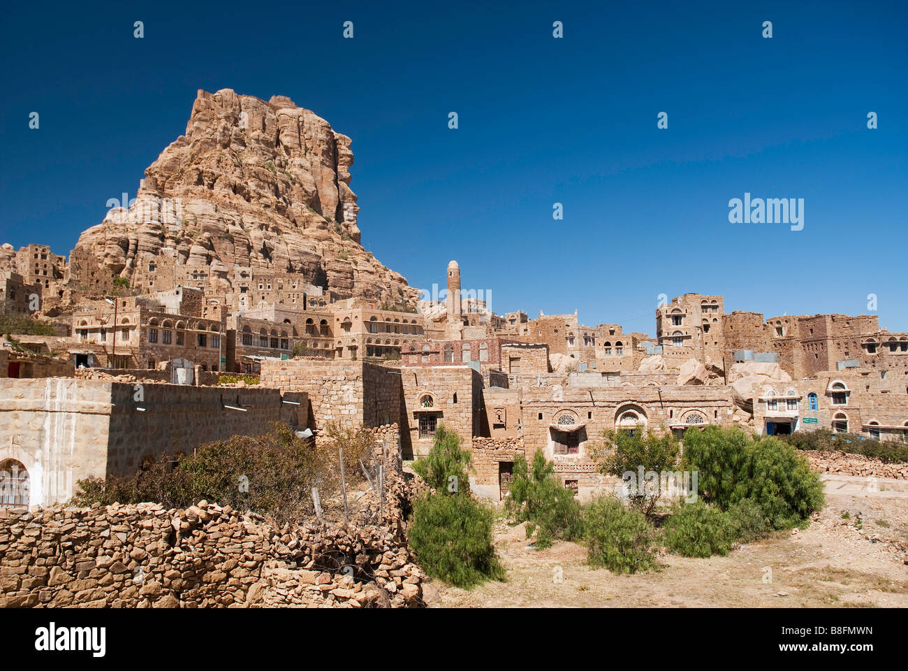 Shibam tradizionali della montagna villaggio arabo yemen Foto Stock