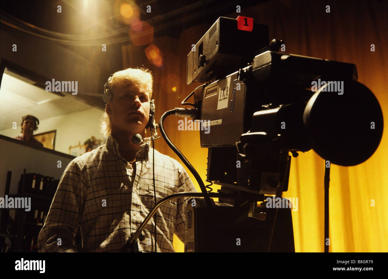 La gente che lavora,TV cameraman in Studio televisivo Foto Stock