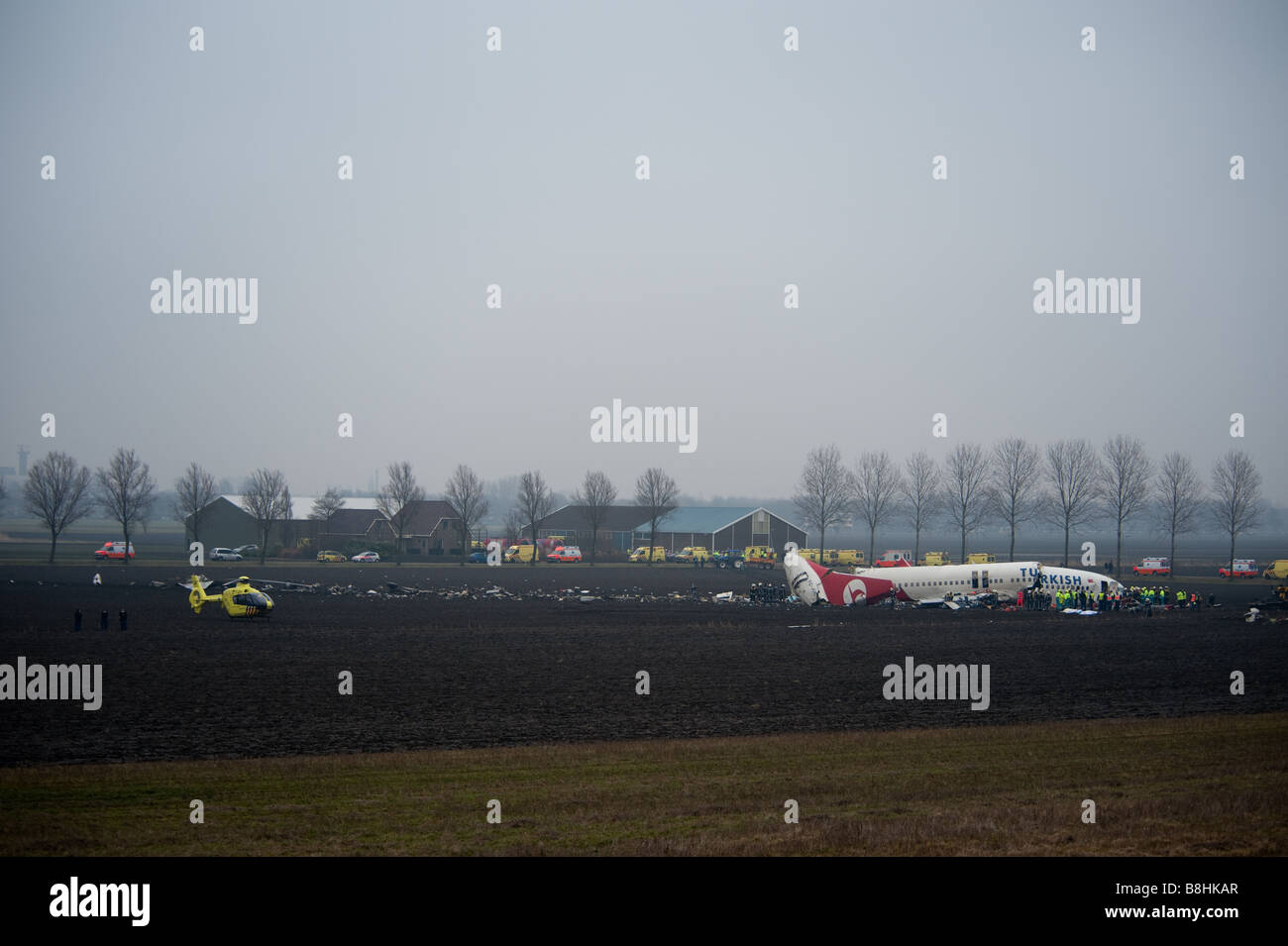 L'aeroporto di Schiphol arresto piano piano dal Turkish Airlines mercoledì 02 25 2009 si è schiantato prima dello sbarco in tre pezzi Foto Stock