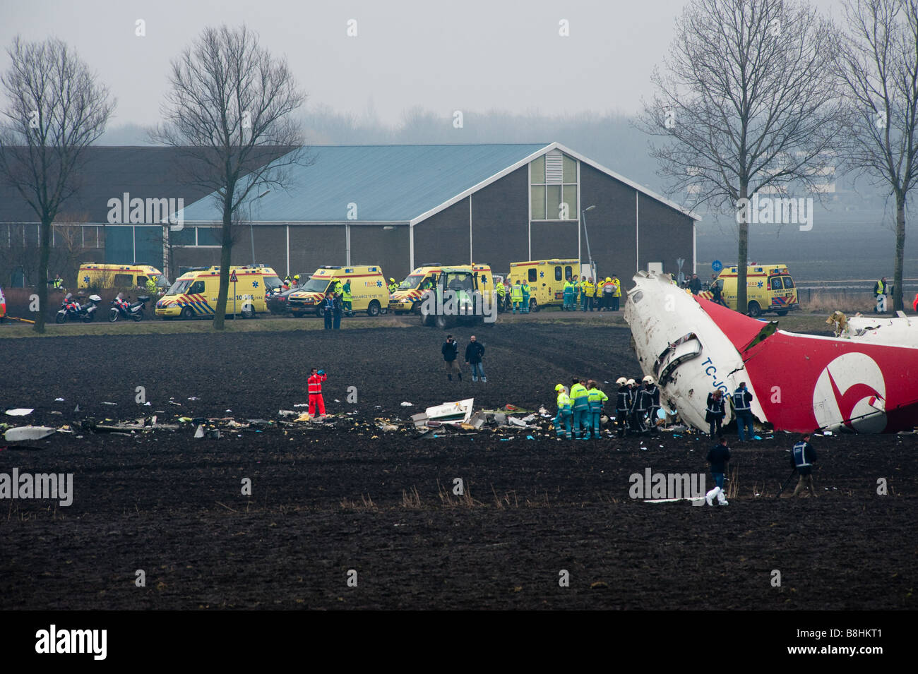 L'aeroporto di Schiphol arresto piano piano dal Turkish Airlines mercoledì 02 25 2009 si è schiantato prima dello sbarco in tre pezzi Foto Stock