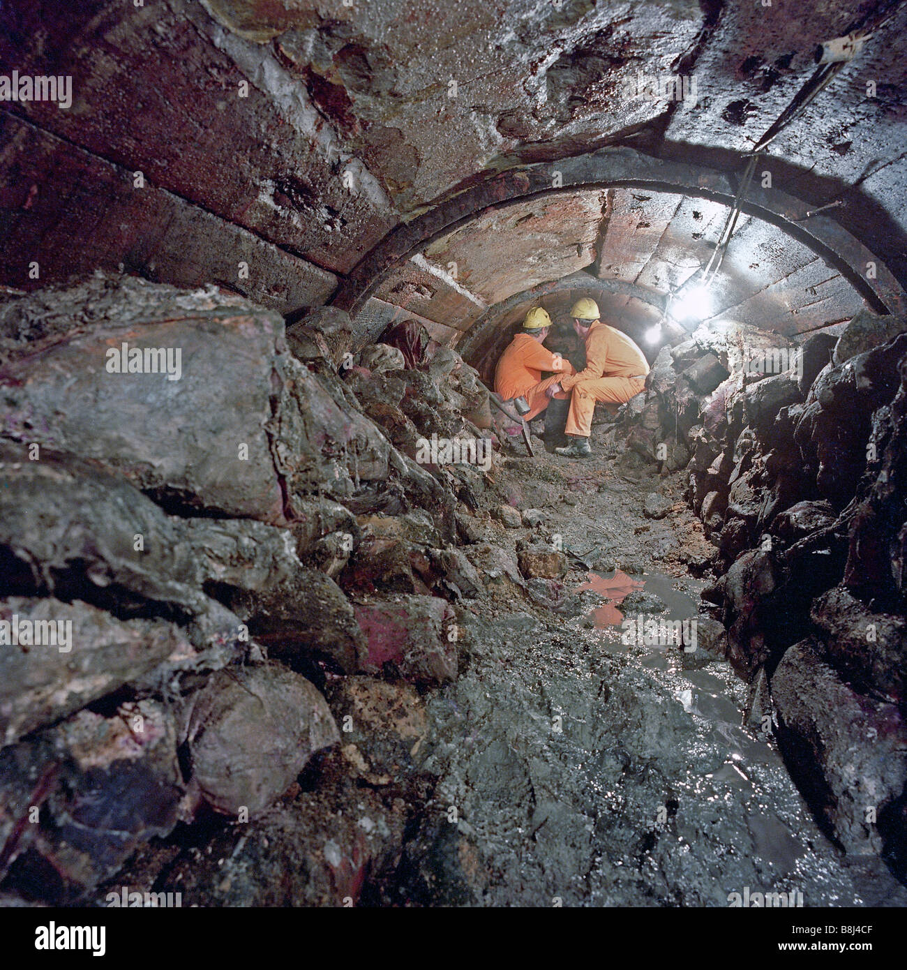 Come il tunnel sotto la Manica è stato scavato dalla costa inglese, è intersecato la galleria del Beaumont, costruito 100 anni prima. Foto Stock