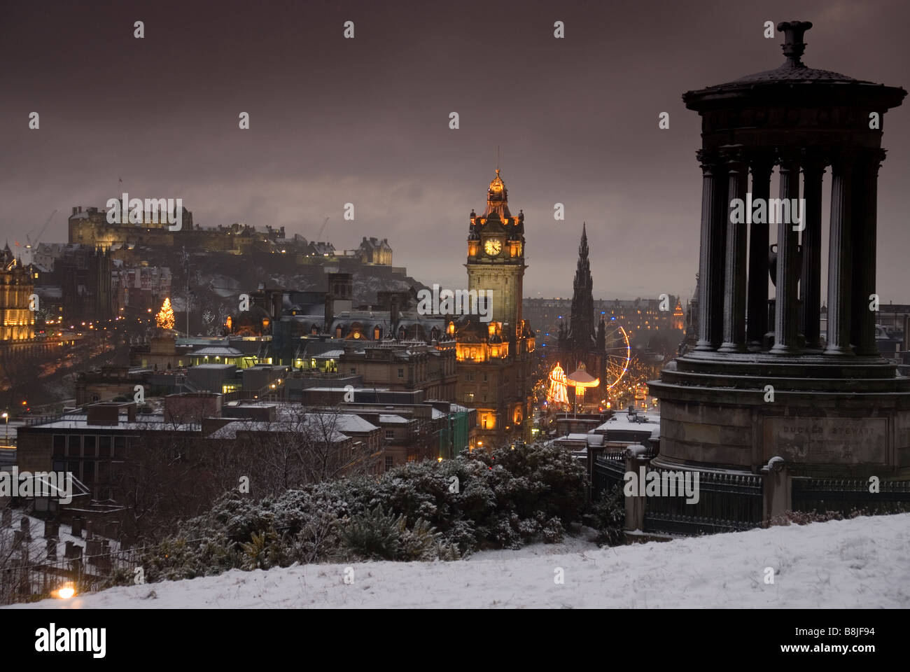 Vista da Calton Hill una sera d'inverno, Edimburgo Midlothian, Scozia Foto Stock