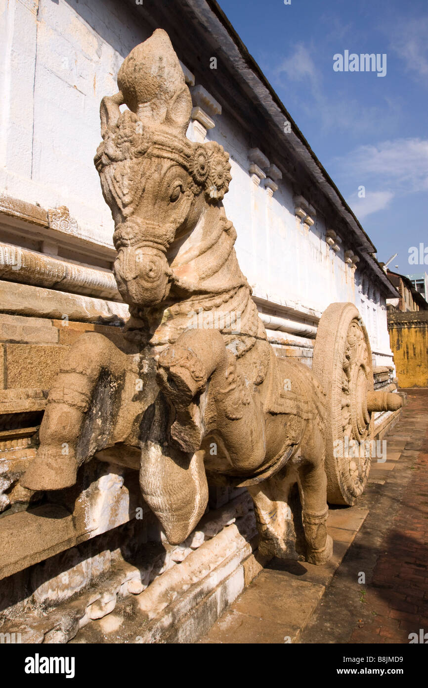 India Tamil Nadu Kumbakonam Nageshwara tempio interno in forma di cavallo e carro Foto Stock