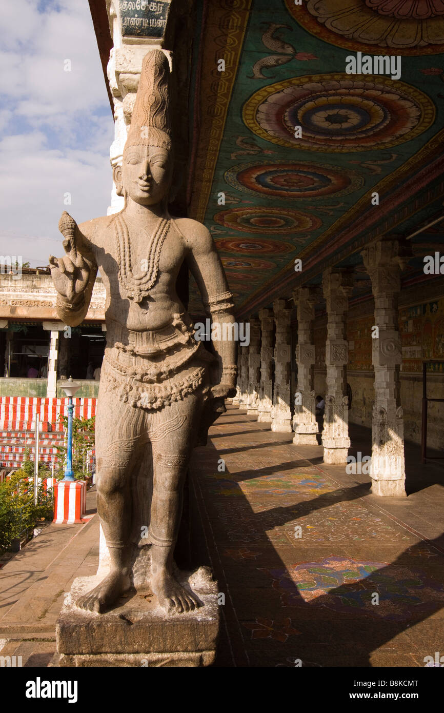 India Tamil Nadu Madurai Sri Meenakshi Temple figura di Kulashekhara Pandyan VIII secolo re Foto Stock