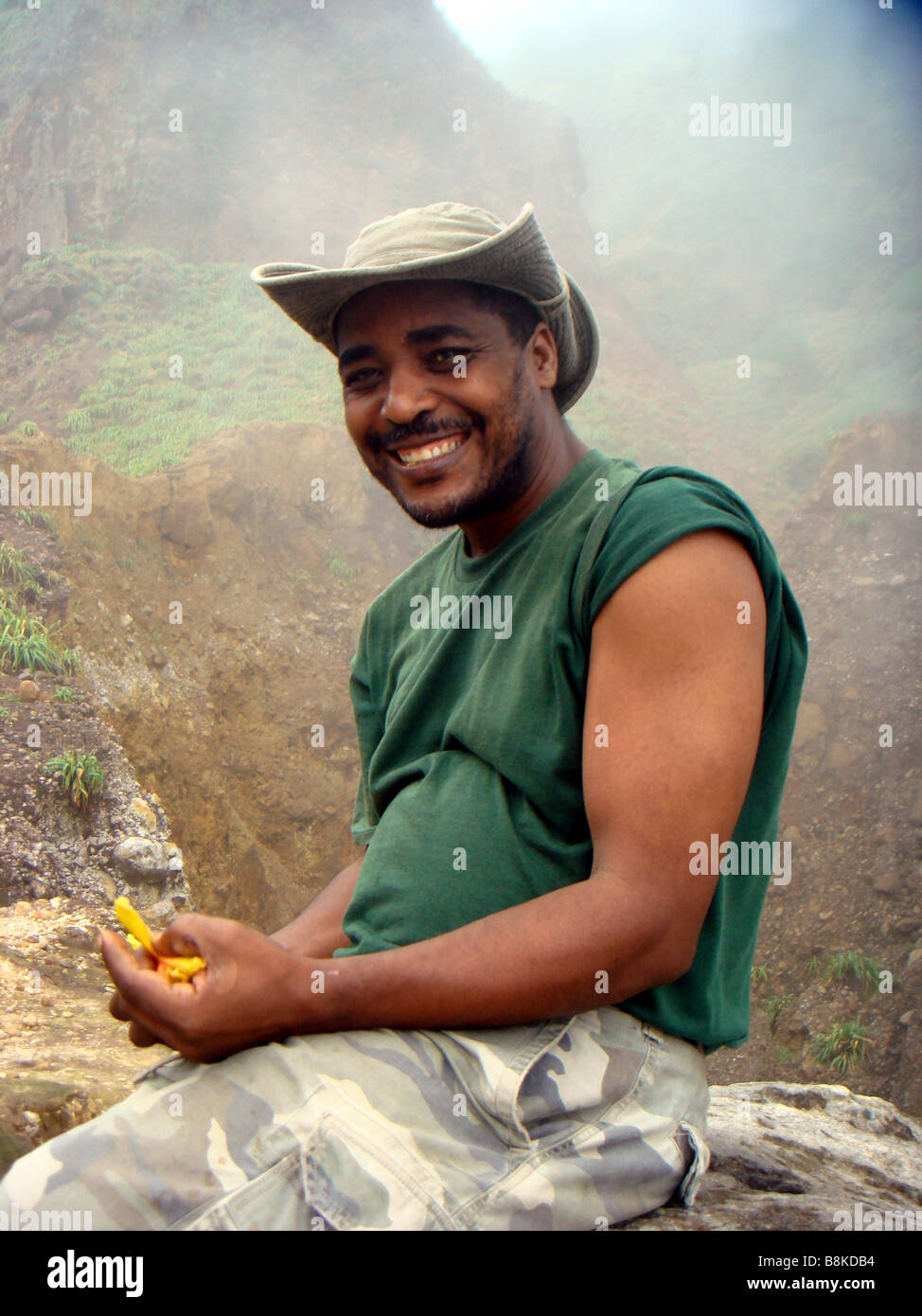 Locale guida per escursioni in montagna e centro di origine vulcanica dell'isola di Dominica nel Mar dei Caraibi Foto Stock