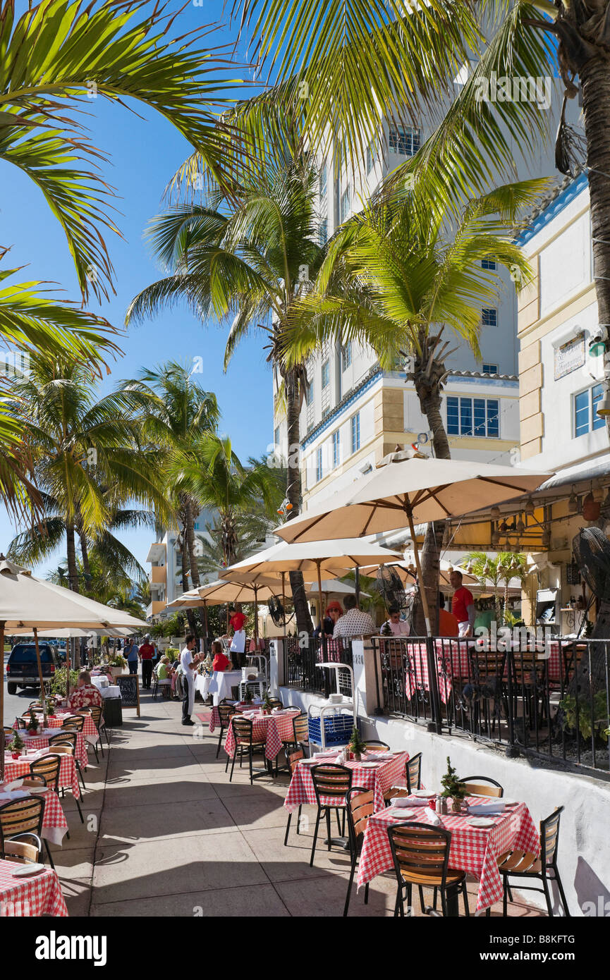 Ristorante su Ocean Drive nel Quartiere Art Deco di South Beach, Miami Beach, Gold Coast, Florida, Stati Uniti d'America Foto Stock