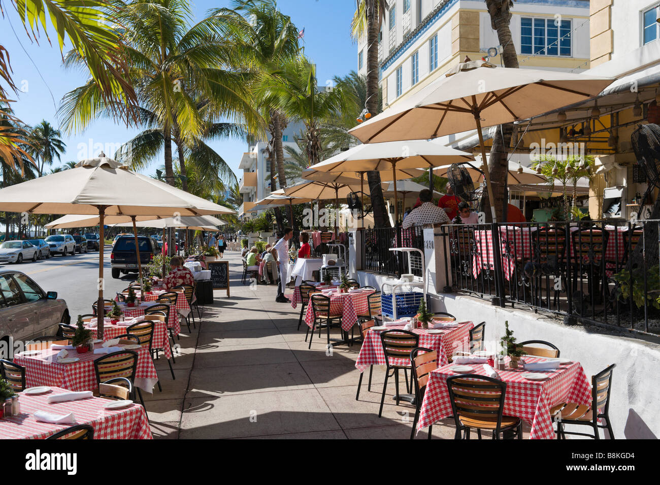 Ristorante su Ocean Drive nel Quartiere Art Deco di South Beach, Miami Beach, Gold Coast, Florida, Stati Uniti d'America Foto Stock