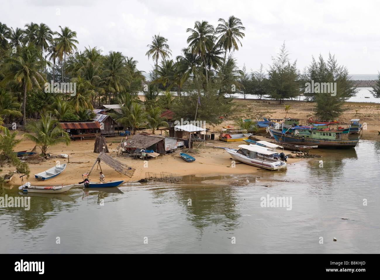 Tradizionali barche da pesca, Kuala Terengganu, Malaysia Foto Stock