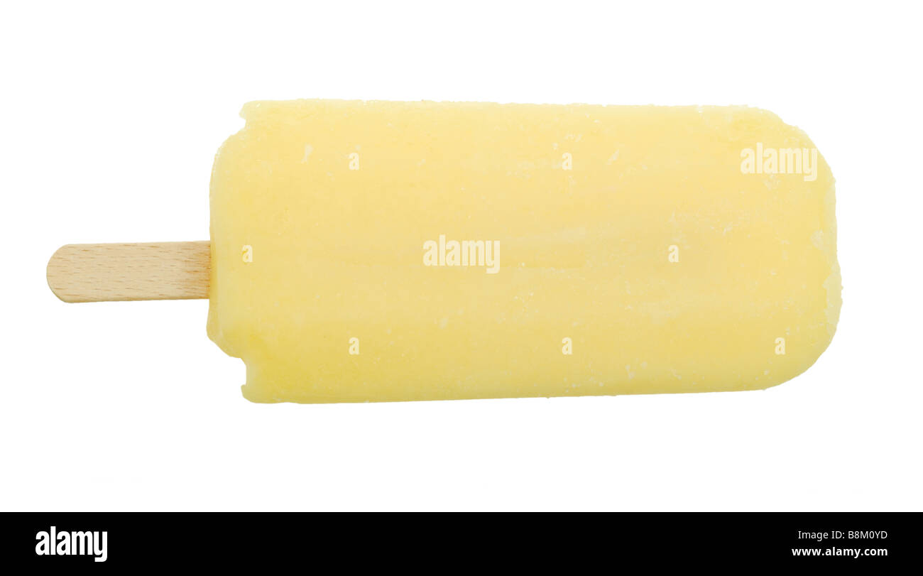 Delizioso gelato isolato su uno sfondo bianco Foto Stock