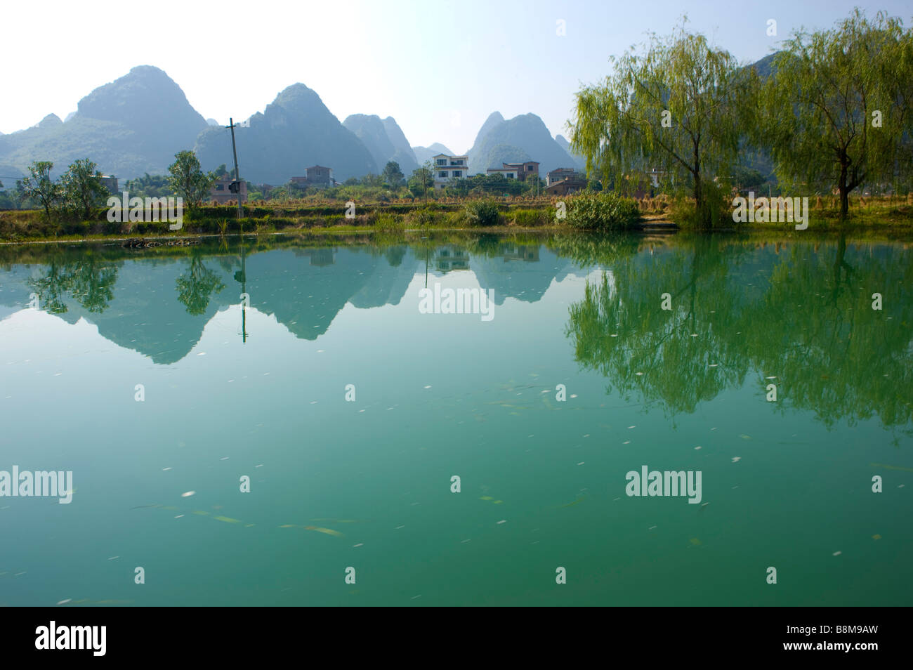 La Cina della provincia di Guangxi Guilin, Yangshuo bellissimo scenario Foto Stock