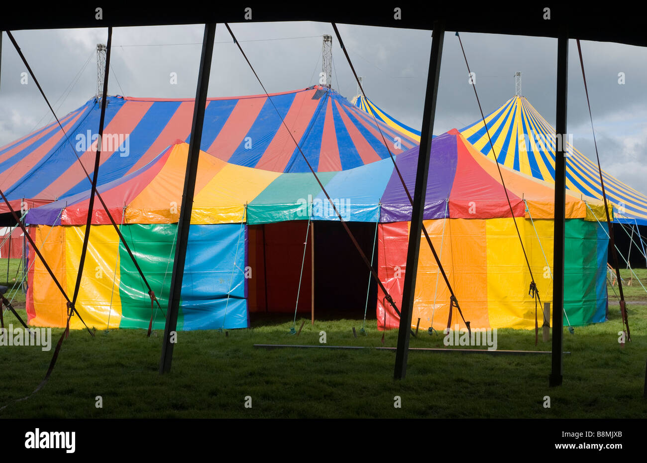 I preparativi per il Pianeta amore, Shane's Castle, nella contea di Antrim, Irlanda del Nord. Foto Stock
