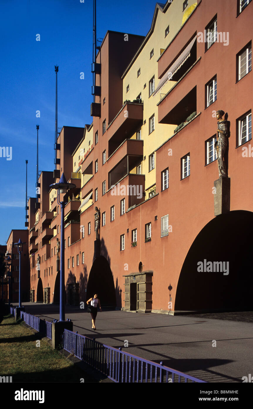 Karl Marx Hof o Karl-Marx-Hof (1930), Inizio Appartamenti modernista da Karl Ehn, Vienna, Austria Foto Stock
