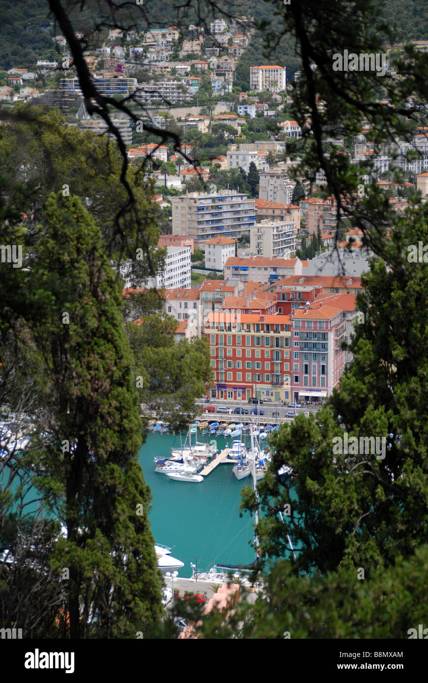 Una vista sul porto di Nizza da Chateau Nizza Francia Cote d azzurro Costa Azzurra Foto Stock