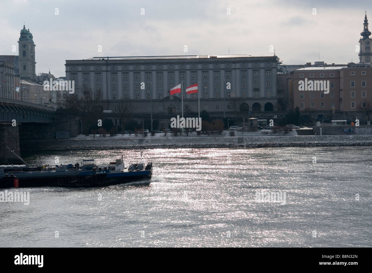 Danubio - Donau - attraversamento fluviale di Linz - Austria Foto Stock