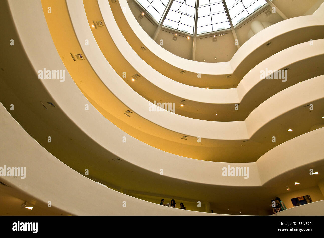 Interno del museo Guggenheim Foto Stock