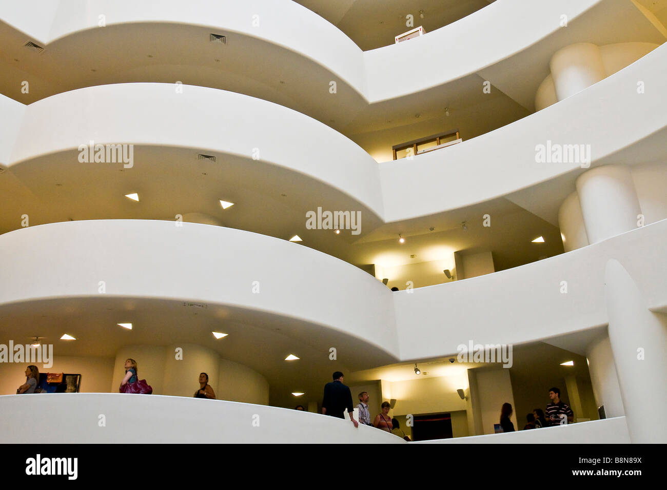 Interno del museo Guggenheim Foto Stock