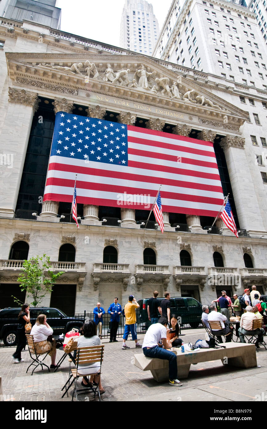 Stati Uniti bandiera sul New York Stock Exchange building, Wall Street Manhattan Foto Stock