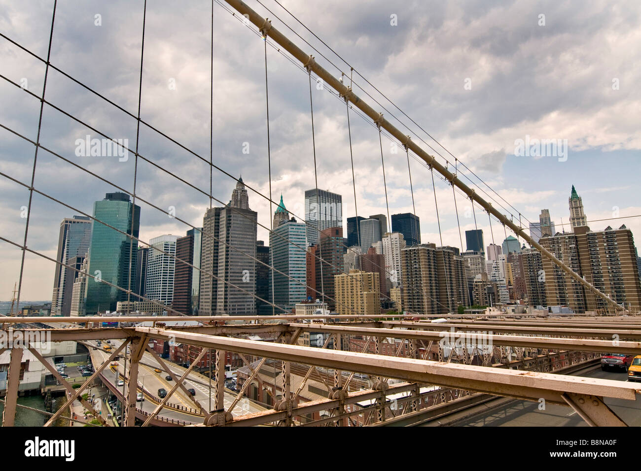 Vista di Manhattan dal ponte di Brooklyn Foto Stock