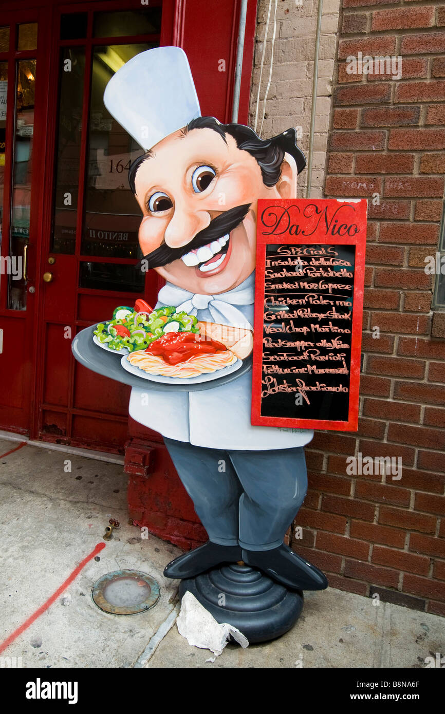 Al di fuori del menu di un ristorante italiano a Little Italy Foto Stock