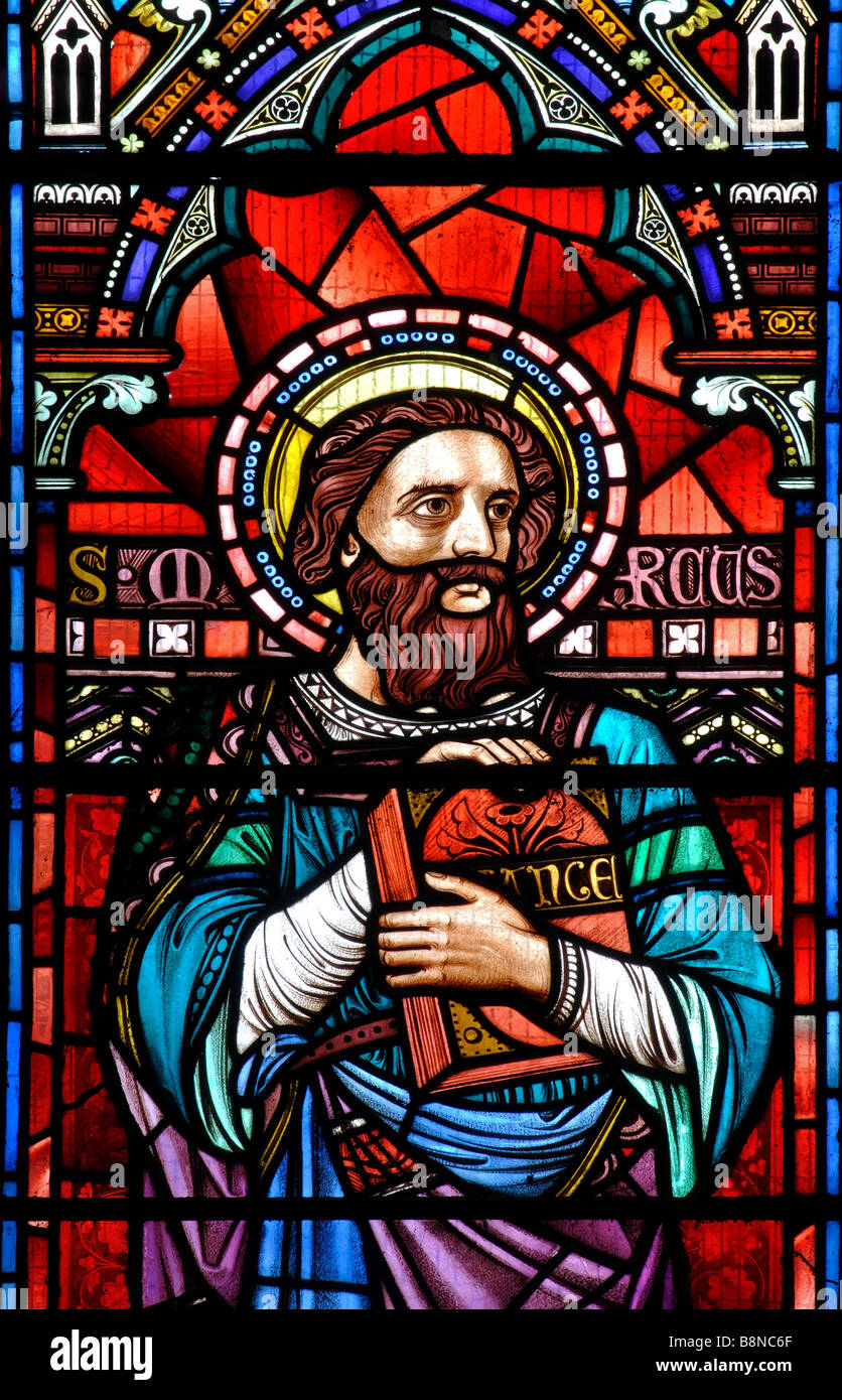 San Marco in vetro colorato, Chiesa di Tutti i Santi, Croughton, Northamptonshire, England, Regno Unito Foto Stock
