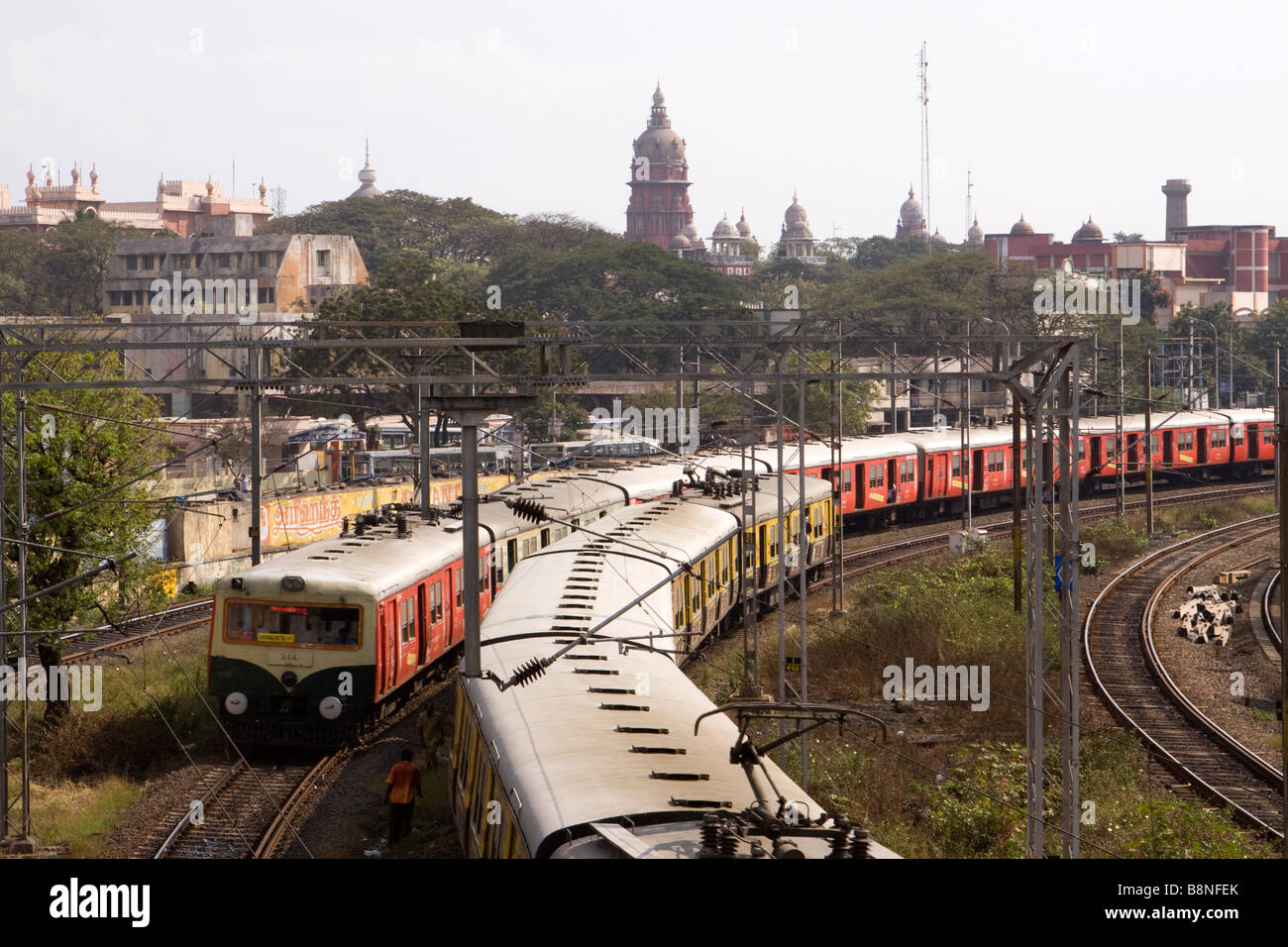India Tamil Nadu Chennai Fort stazione MRT treni pendolari passante Foto Stock