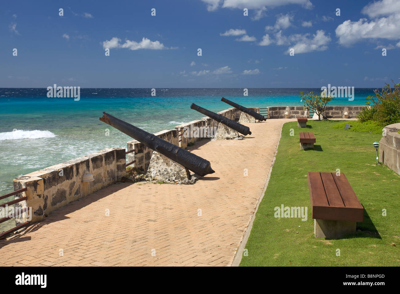 Inglese cannoni di ferro dal XVII secolo a Needham punto, Barbados, 'St. Michael' Foto Stock