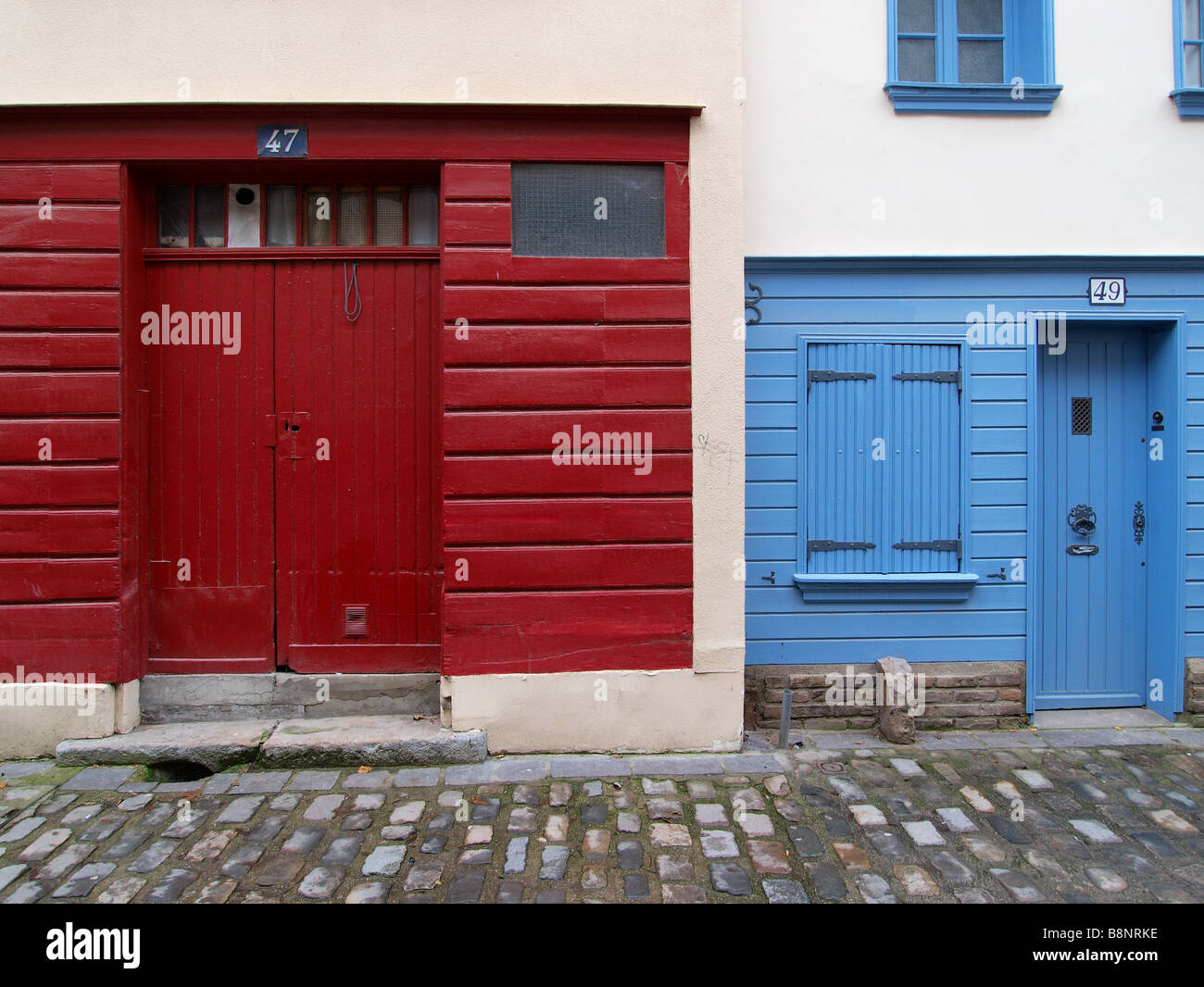 Uno dei coloratissimi porte in Amiens, Francia. Amiens è noto come Amsterdam della Francia a causa dei canali della città. Foto Stock