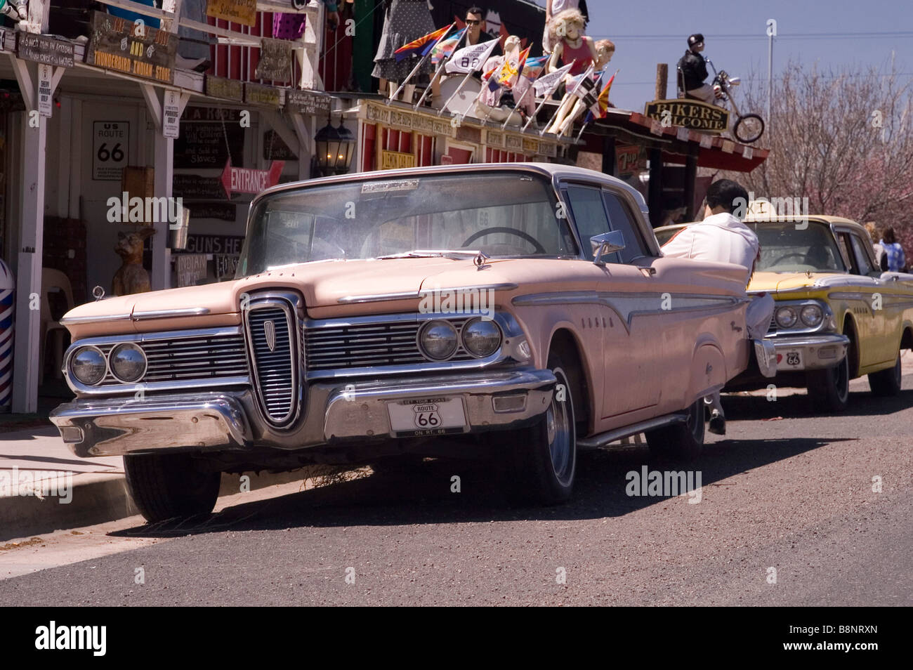 La storica Route 66 in Saligman Arizona Foto Stock