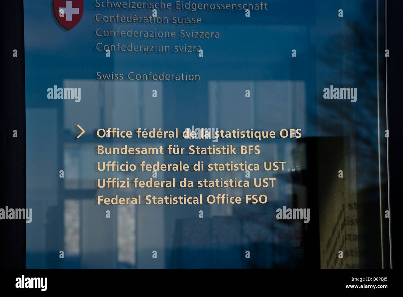 Porta dell'OFS Office Federal de la statistique; Neuchatel Switzeraland Foto Stock