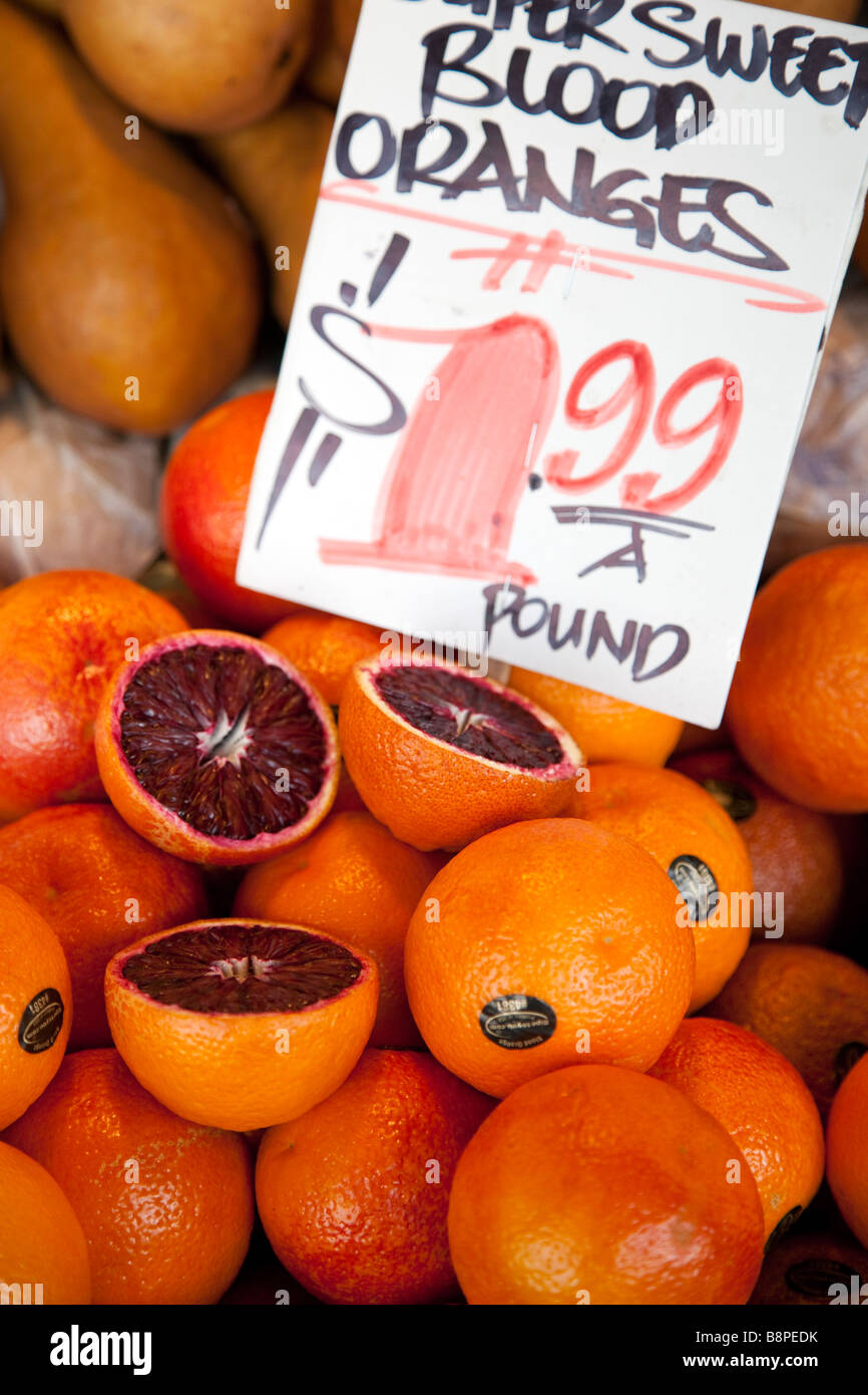 Arance Pike Place Market pubblica Seattle Washington Foto Stock