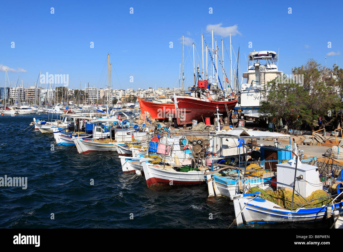 Grecia attiki atene kalamaki alimos marina yacht Foto Stock