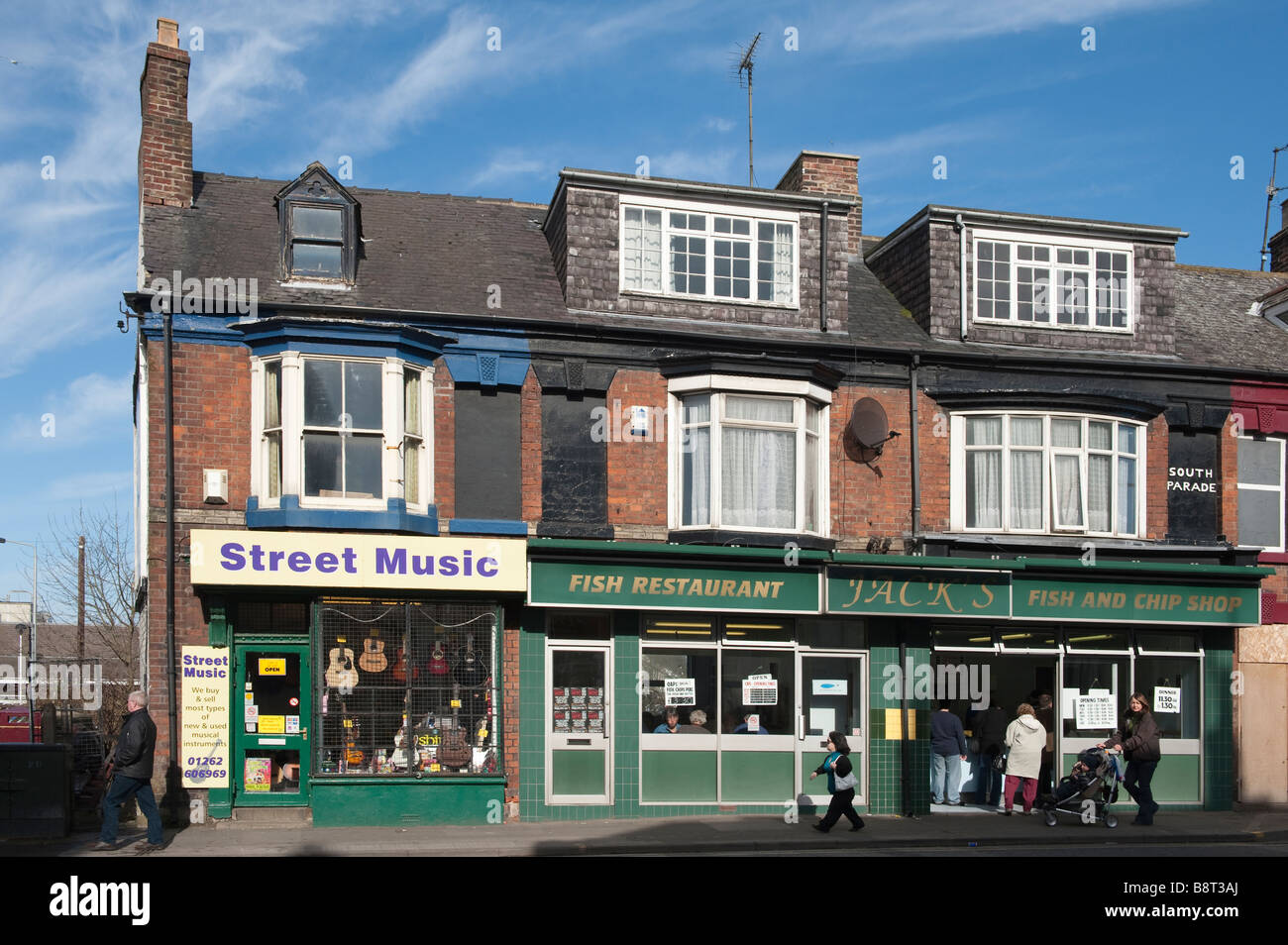 Negozi su "South Parade' Bridlington, "East Riding', nello Yorkshire, Inghilterra Foto Stock