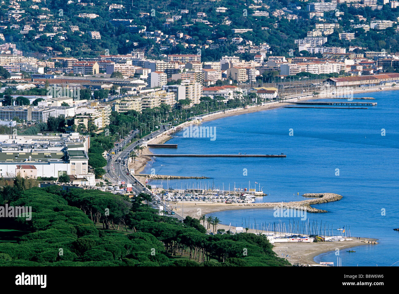 Panoramica delle spiagge di Cannes La Bocca Foto Stock