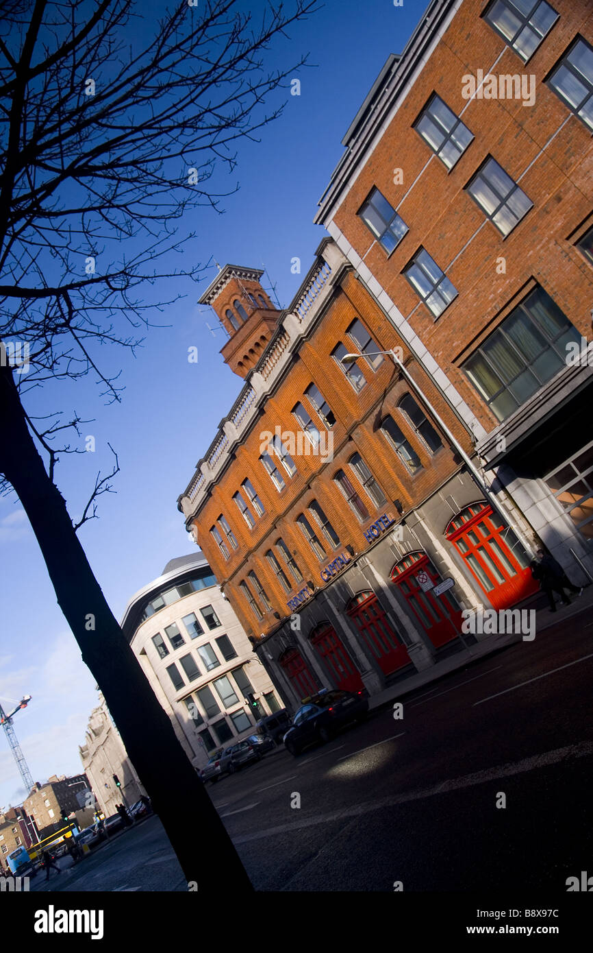 Ex stazione dei vigili del fuoco a Pearse Street, il centro della città di Dublino Foto Stock