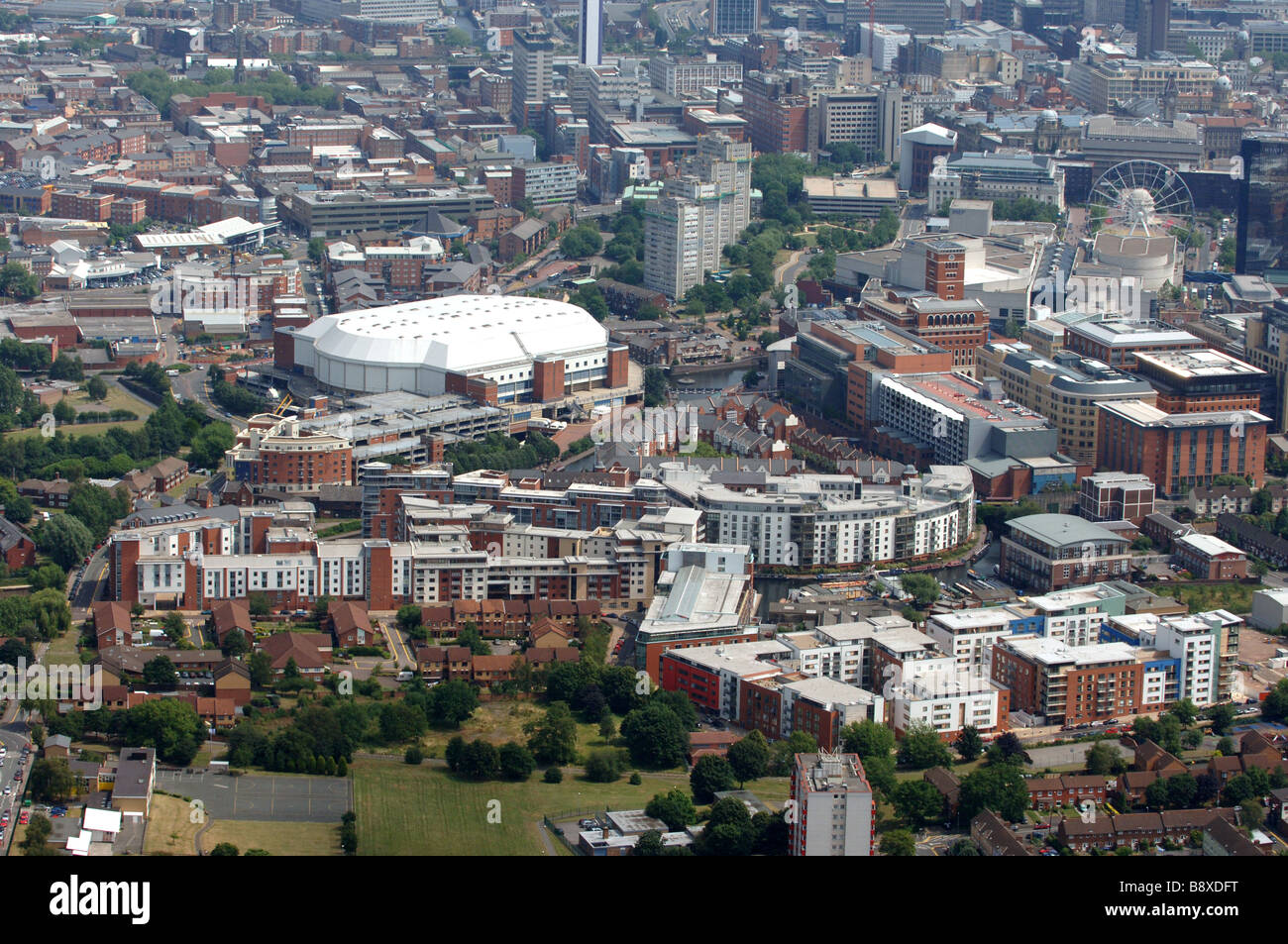 Vista aerea di appartamenti circa i canali a Birmingham in Inghilterra Regno Unito Foto Stock