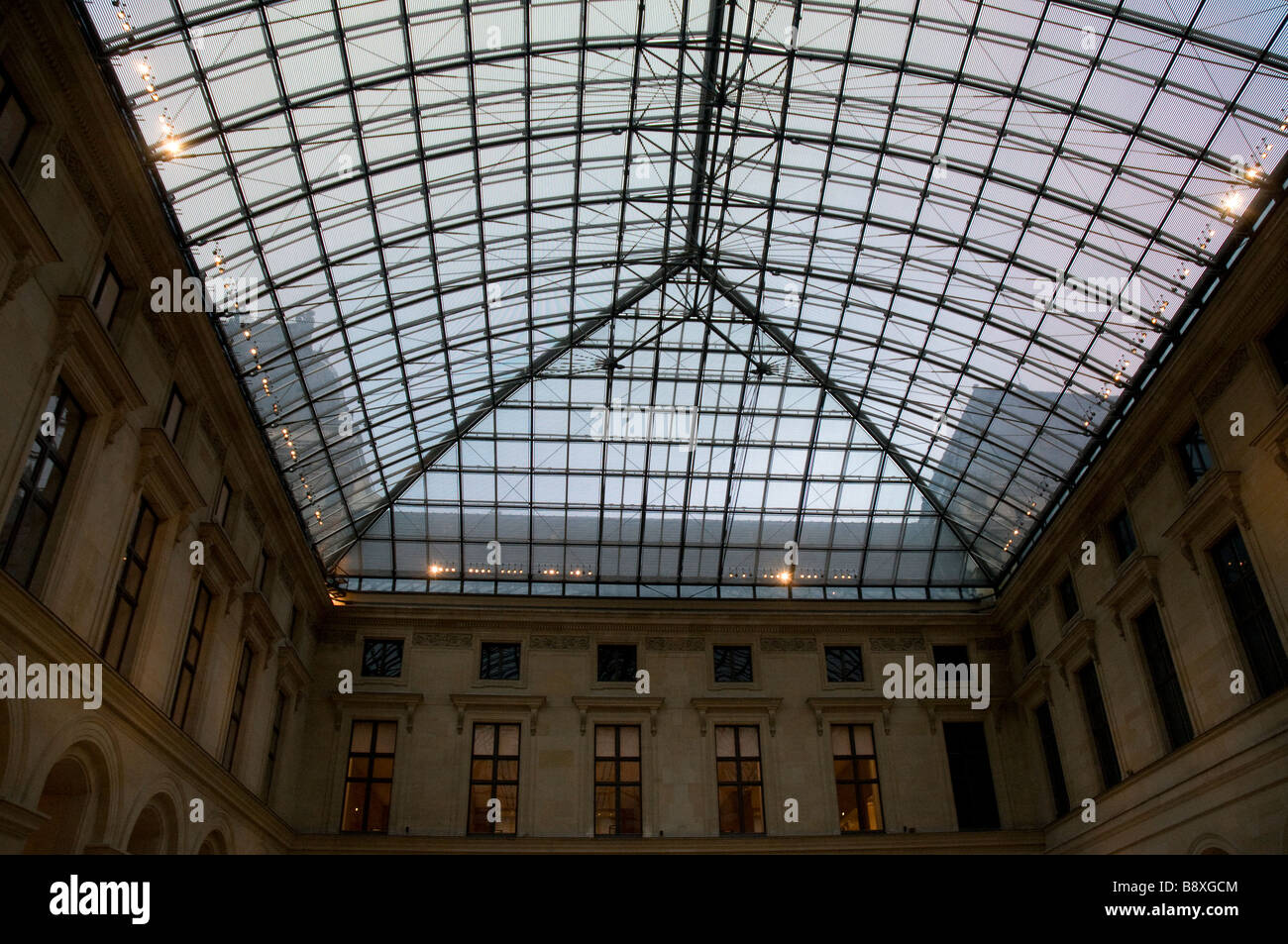 Ala Richelieu il soffitto di vetro del Museo del Louvre Foto Stock