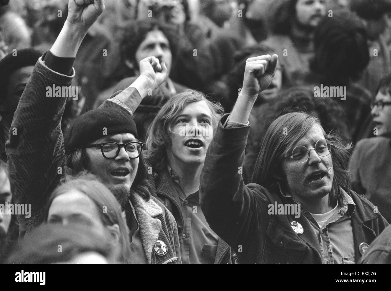 Anti Guerra del Vietnam manifestanti si riuniscono per un rally sul comune di Boston Massachusetts il 15 aprile 1970 Foto Stock