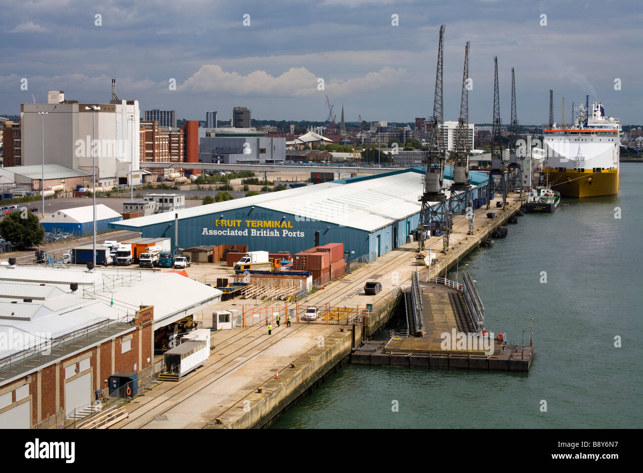 Porto di Southampton, Hampshire County, England, Regno Unito Foto Stock