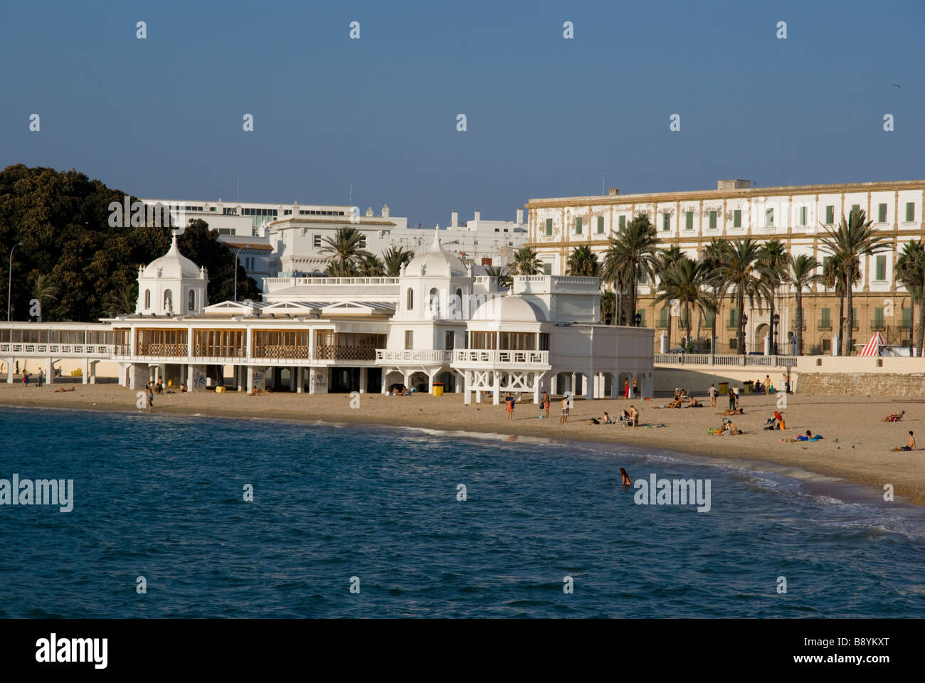 Europa Spagna Andalusia cadiz Playa de la caleta baneario Foto Stock