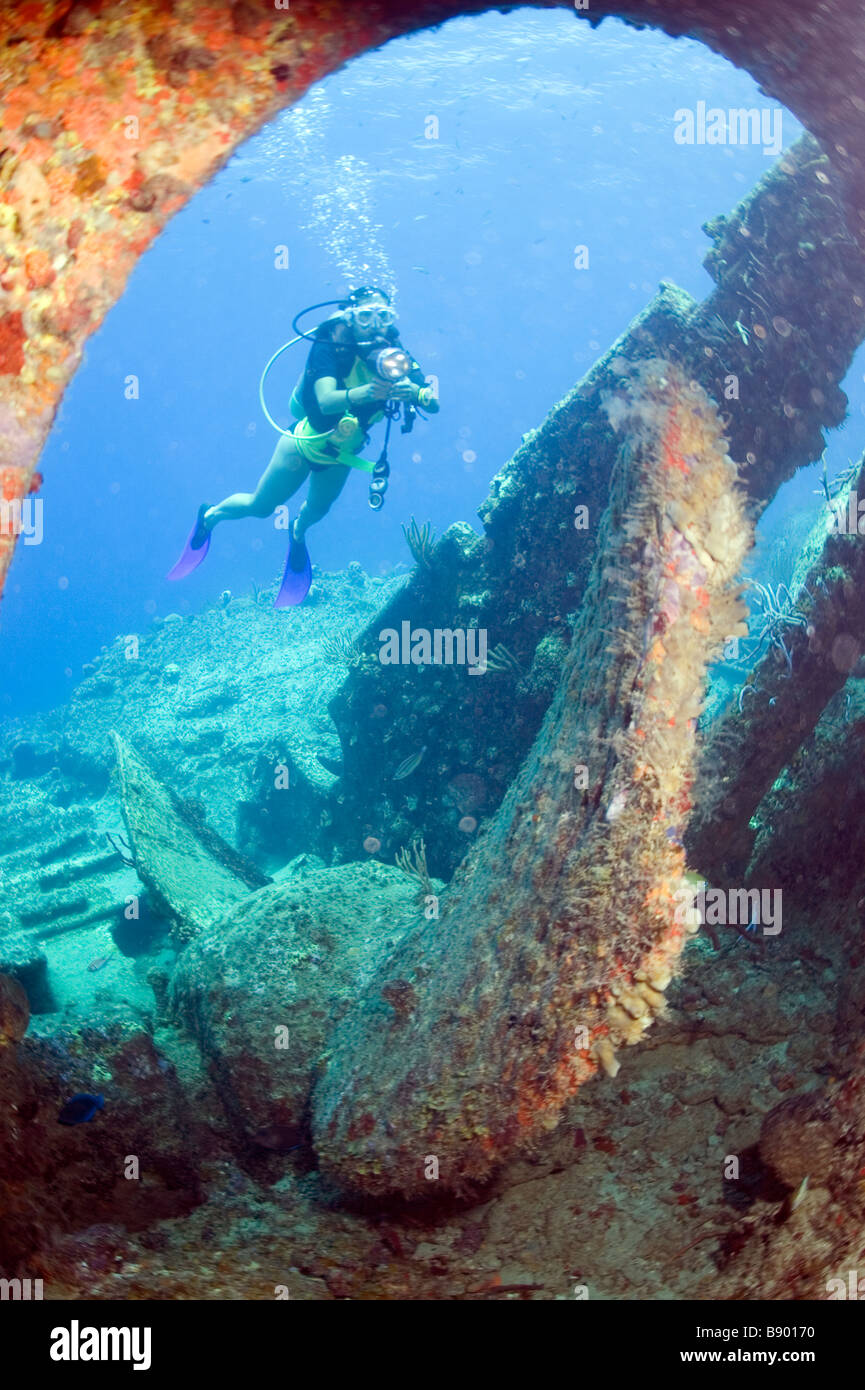 Immersioni al relitto del RMS Rhone vicino all'isola dei Caraibi Isola di sale nelle Isole Vergini Britanniche Foto Stock