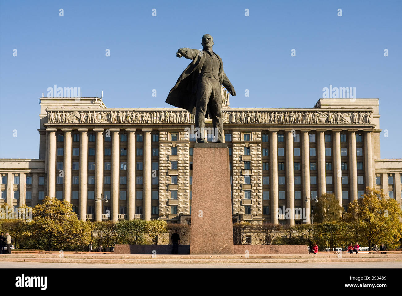 Monumento a Vladimir Lenin 1970 di Michail Anikushin a Moskovskaya square San Pietroburgo Russia Foto Stock