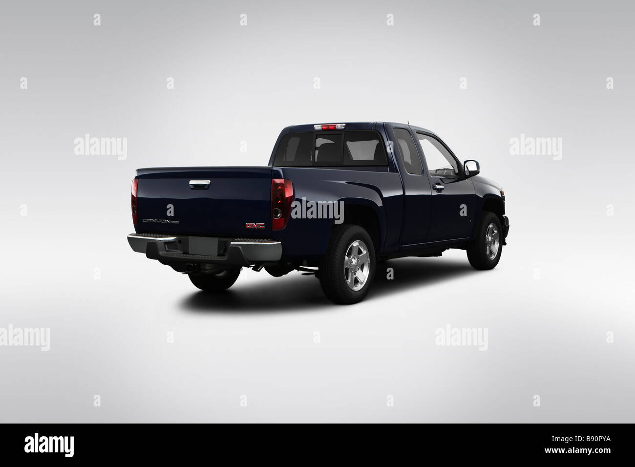 2009 GMC Canyon in blu - angolo posteriore vista Foto Stock