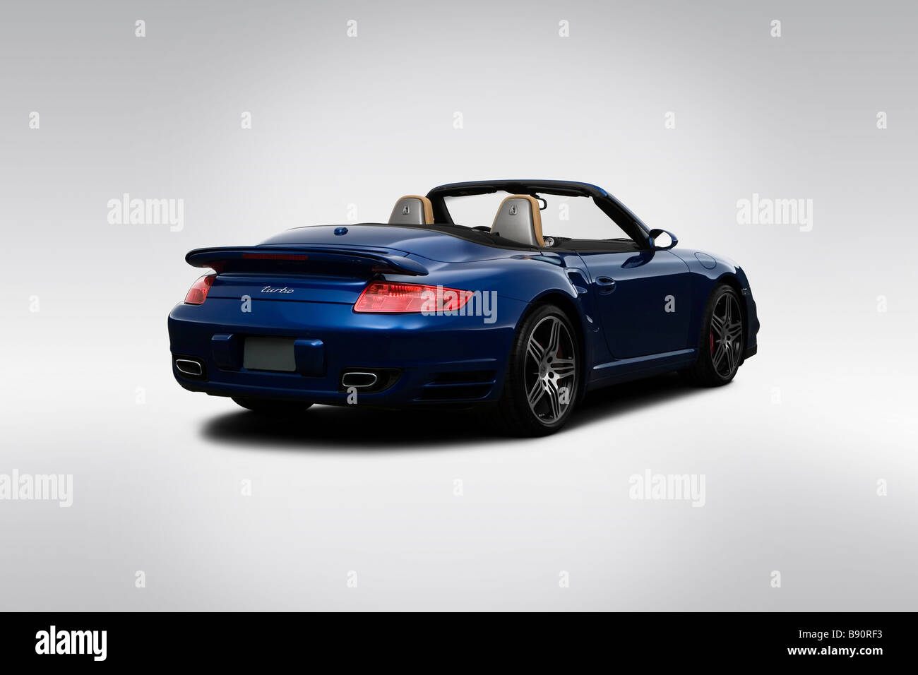 2009 Porsche 911 Turbo in blu - angolo posteriore vista Foto Stock