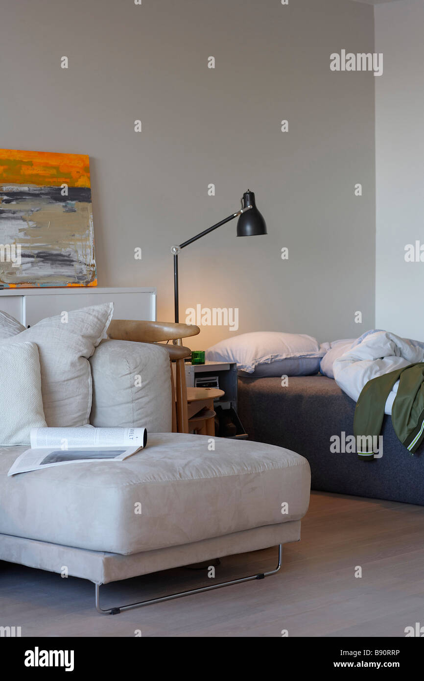 Un appartamento studio in Oslo, posseduti dall'architetto danese Mads Emil Garde che lavora per Snøhetta in Norvegia. Foto Stock