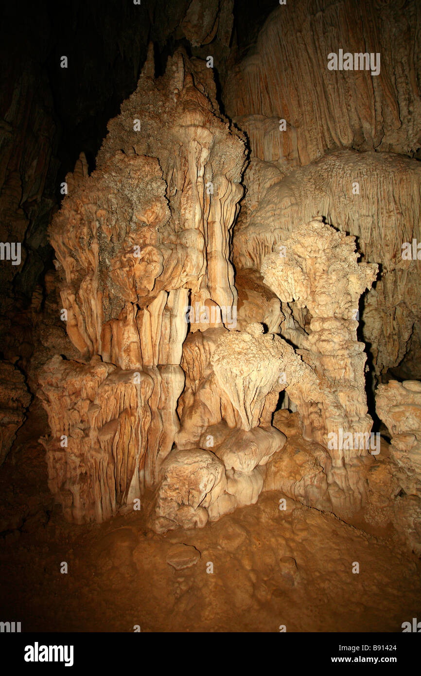 Nel sud della Thailandia: Khao Sok National Park: Grotta del Corallo Foto Stock