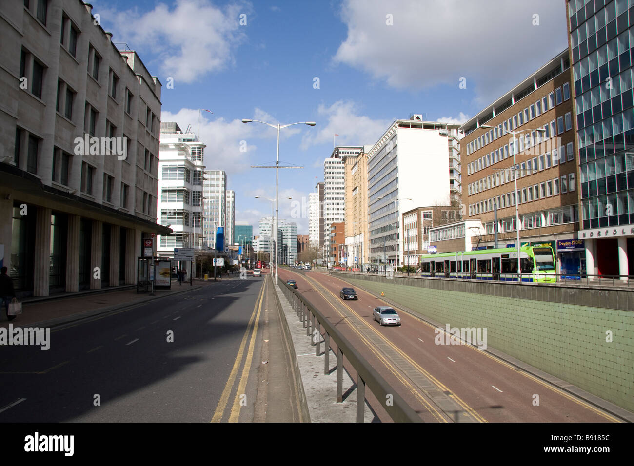 Wellesley Road e il sottopassaggio di Croydon Foto Stock