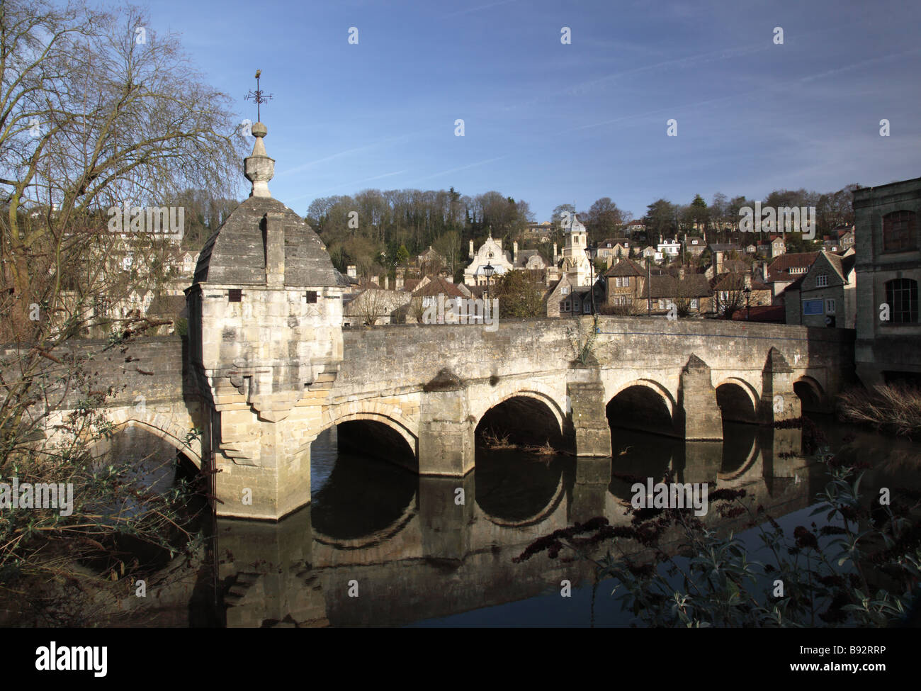 Bradford sul ponte Avon città vecchia sopra il fiume Avon, Wiltshire, Inghilterra, Regno Unito Foto Stock