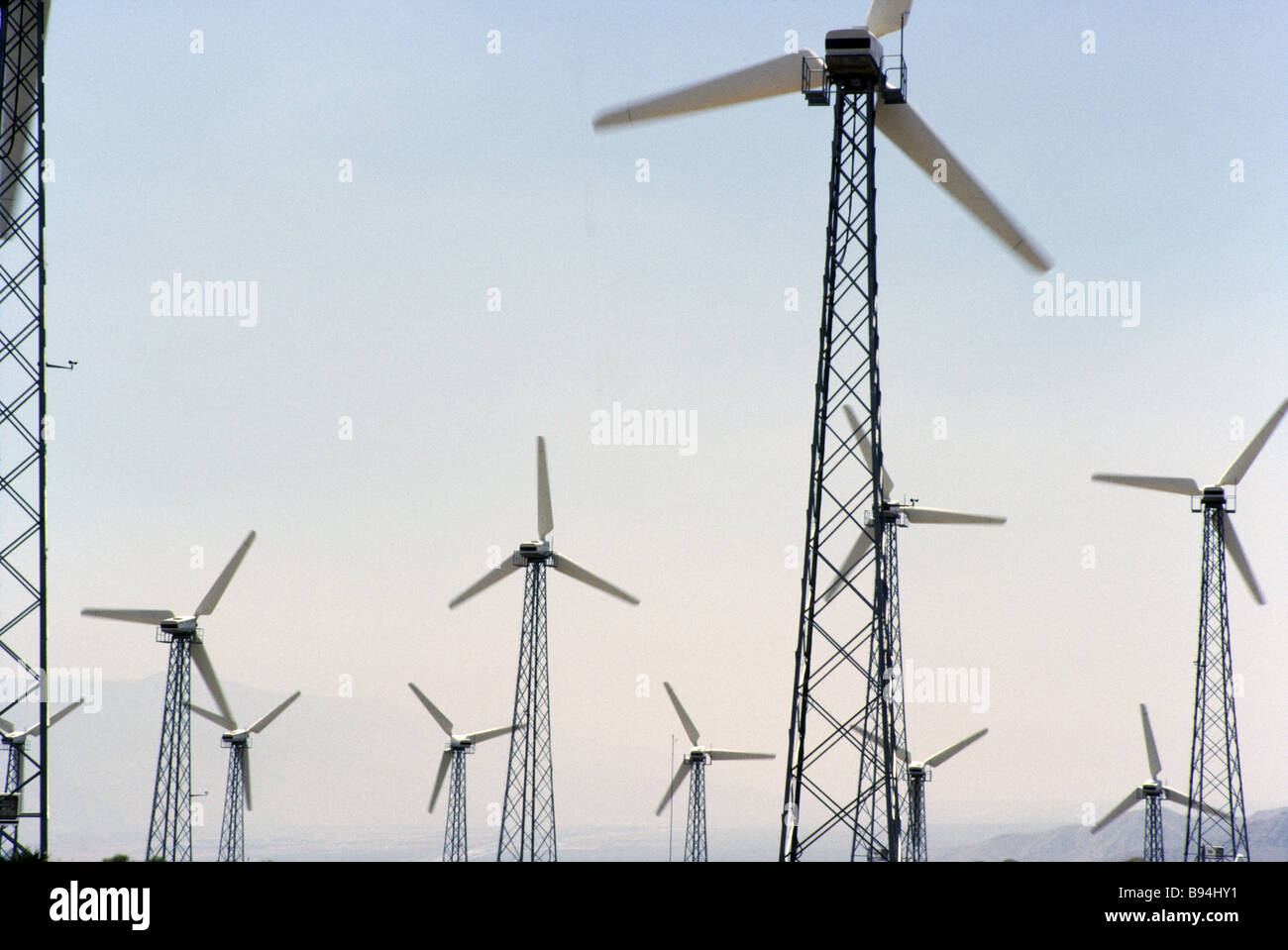 Produzione di energia, turbine eoliche, Palm Springs California Foto Stock