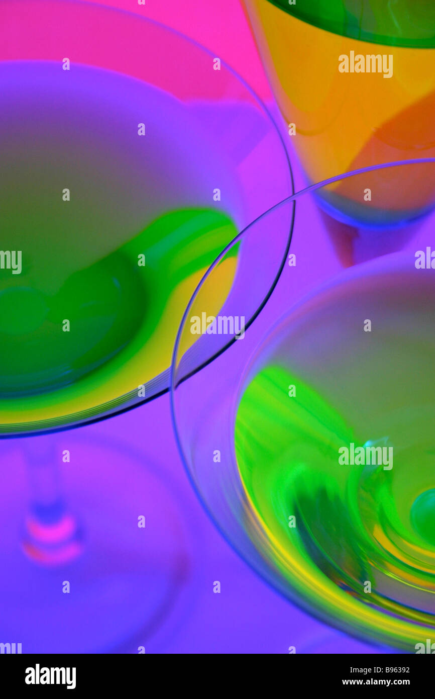 Ultra Violet cocktail bicchieri Foto Stock